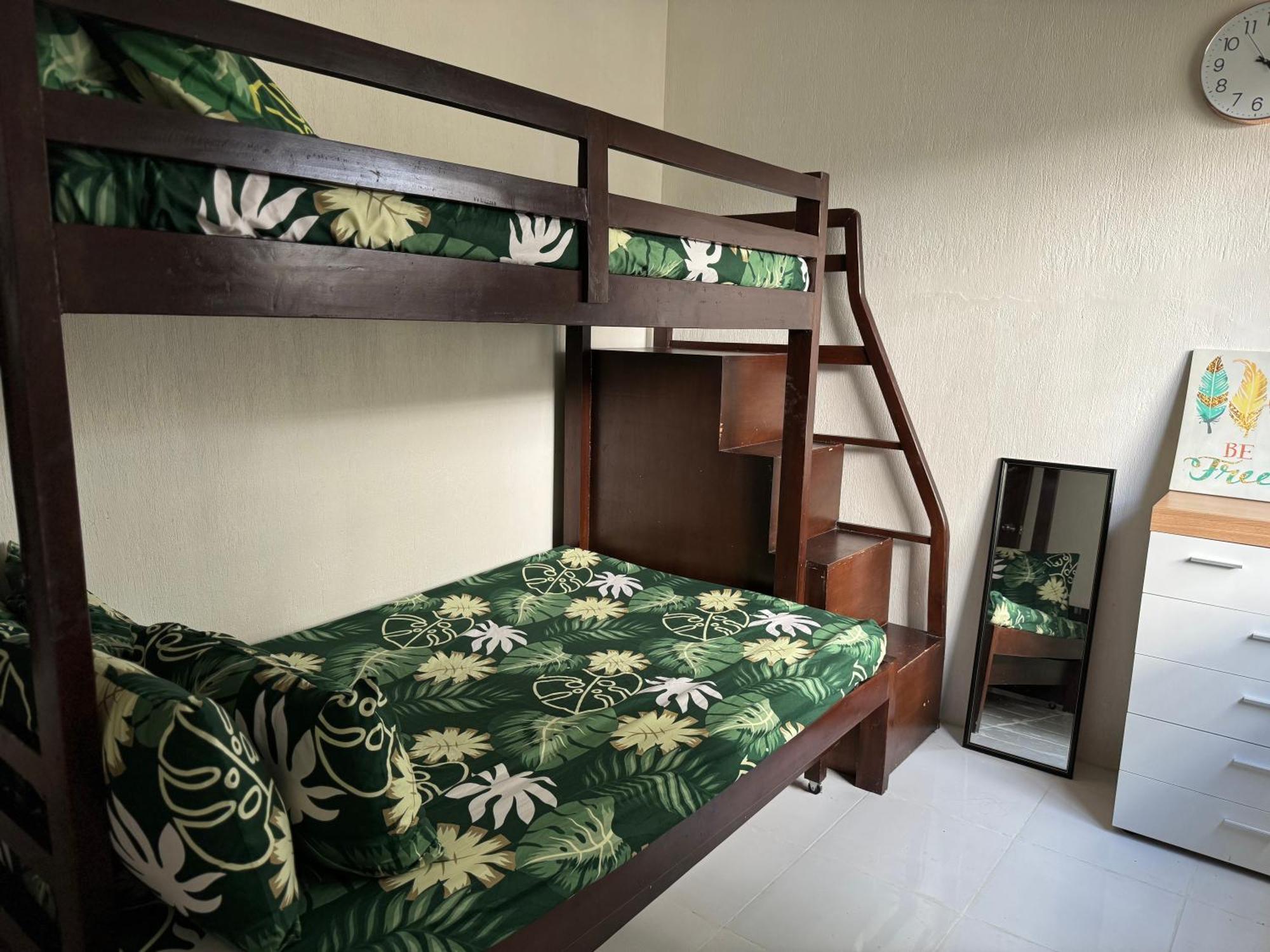 Home Away From Home. 巴科洛德 外观 照片